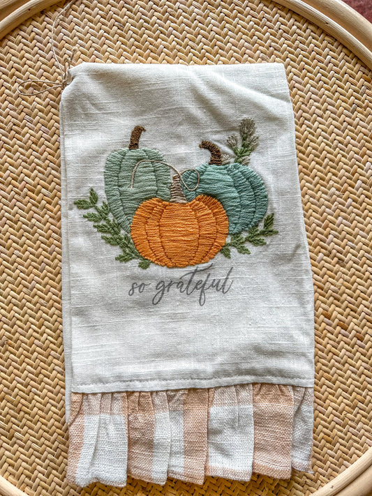 Three Pumpkins Check Hem Decorative Towel