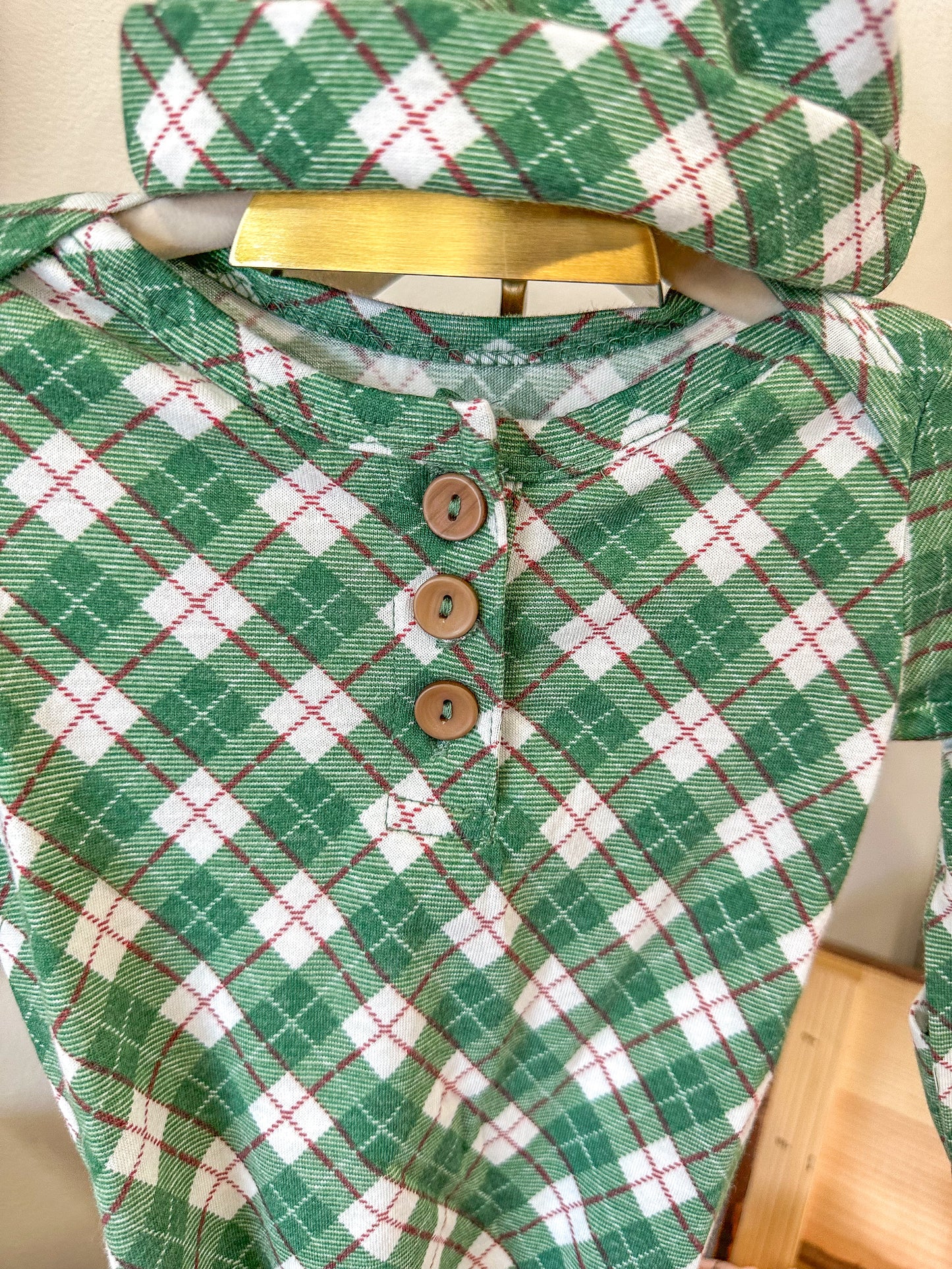 Wintergreen Infant Gown & Beanie Set