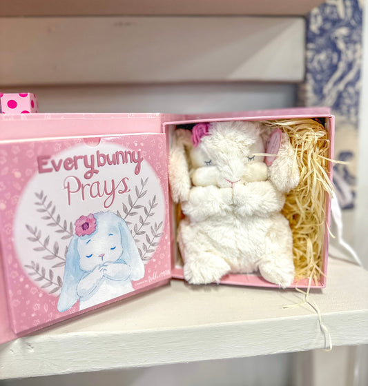 Everybunny Prays Gift Set W/ Book & Bunny